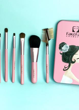 Набір 7 пензликів для макіяжу в металевому футлярі ruby face к. 9125