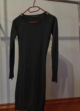 Жіноча облягаюча сукня