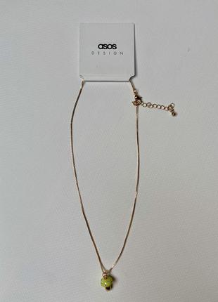 Ожерелье бренда asos design.