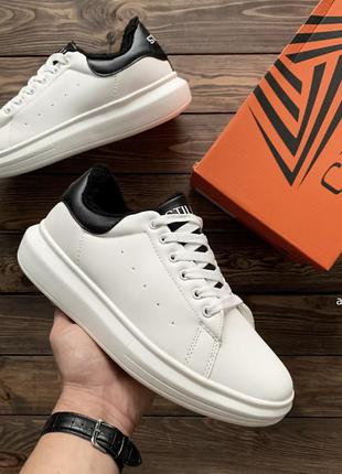 Кроссовки мужские на механике