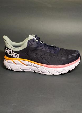 Кросівки hoka