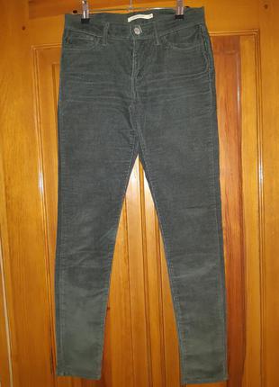 Продам вельветовые джинсы levis р 28