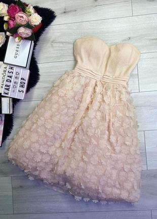 Смарагдового кольору сукня з фатином розмір s и пришитыми цветами