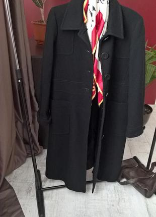 Букльовану чорне максі пальто від hennes(h&m)/довге/з кишенями