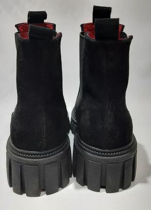 Зимові чоботи жіночі з натурального замша на хутрі теплі чорні7 фото