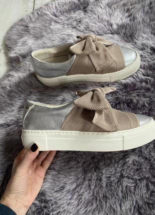 Серебристые слипоны с бантом agl pp 37