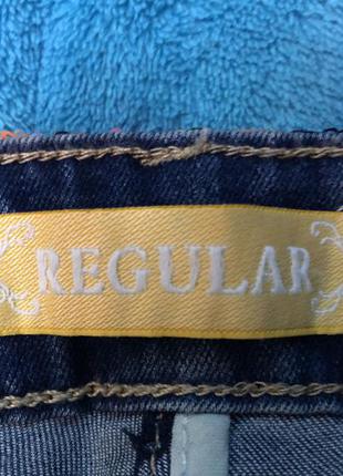 Стильные джинсы regular fit. классический стиль4 фото