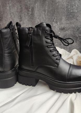 Зимние ботинки женские черные6 фото