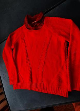Свитер