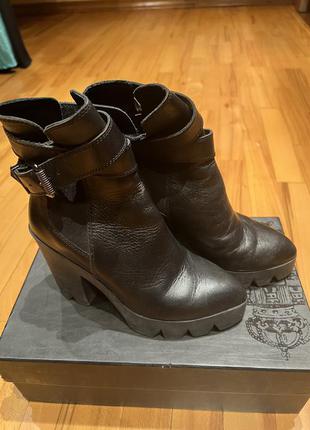 Ash кожаные ботильоны