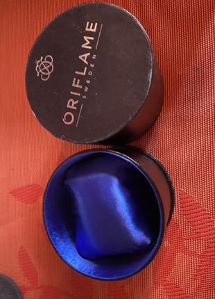 Подарункова коробочка оріфлейм/oriflame1 фото