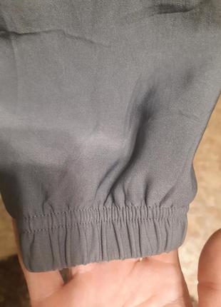 Трикотажная рубашка бамбер с накладными карманами4 фото