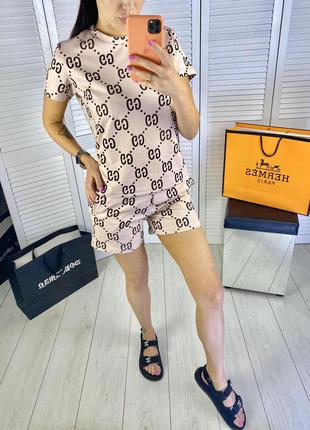 Компоект шорти футболка🤩😍