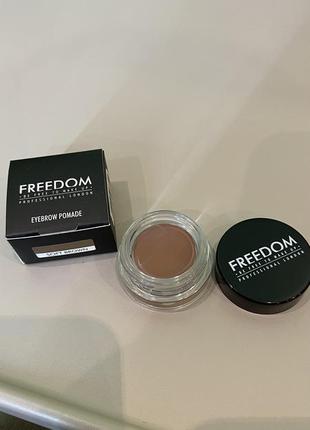Freedom makeup london pro brow pomade soft brown 2.5g помада для бровей