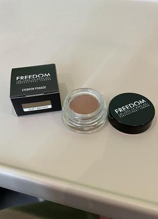 Freedom makeup london pro brow pomade soft brown 2.5g помада для бровей3 фото