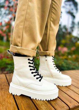 Женские ботинки dr. martens jadon white термо  скидка sale | жіночі черевики білі знижка