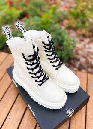 Женские ботинки dr. martens jadon white термо  скидка sale | жіночі черевики білі знижка10 фото