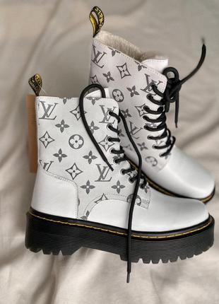 Женские ботинки dr. martens jadon white мех зима  скидка sale | жіночі черевики білі знижка