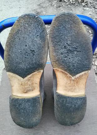 Чоловічі сірі замшеві черевики чукки dunhill6 фото