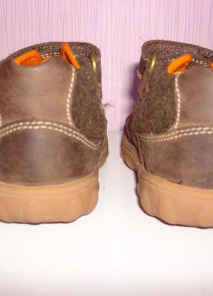 Туфлі clarks, 13, 5 см, натур. нубук, відмін. стан4 фото