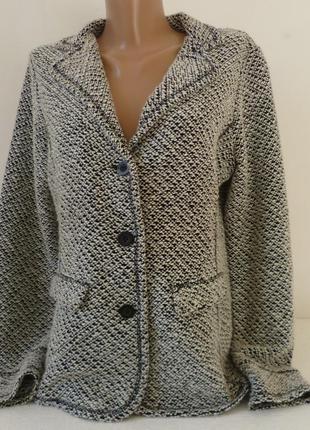 Стильний піджачок 🌸