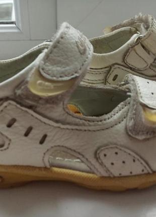 Босоніжки шкіряні з ортопедичною устілкою