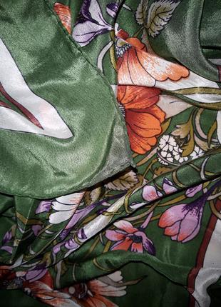Квадратный шелковый платок в цветочный принт!3 фото