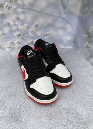 Демісезонні жіночі кросівки найк supreme nike3 фото