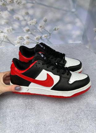 Демісезонні жіночі кросівки найк supreme nike2 фото