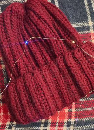 Шапка і хомут бордового кольору, шапка і хомут