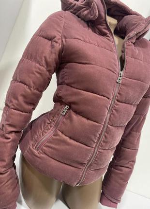 Утеплённая зимняя куртка на силиконе бархатная велюровая
