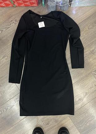 Базовое платье футляр