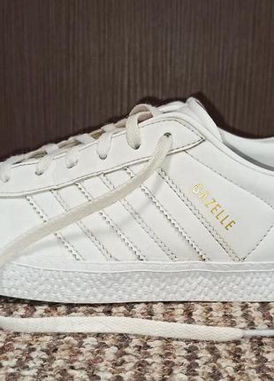 Кроссовки adidas gazelle. размер 33 (22 см по стельке)2 фото