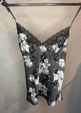 Шифоновая майка в бельевом стиле