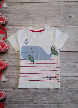 Белая летняя футболка с китом matalan на мальчика 2-3года