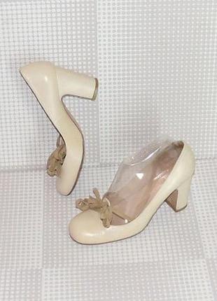 Туфлі armand basi іспанія оригінал брендові