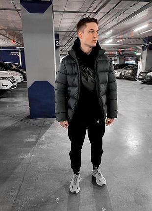 Базовий пуховик