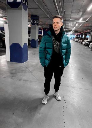 Базовий пуховик