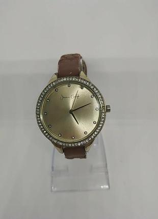 Кварцевые наручные часы