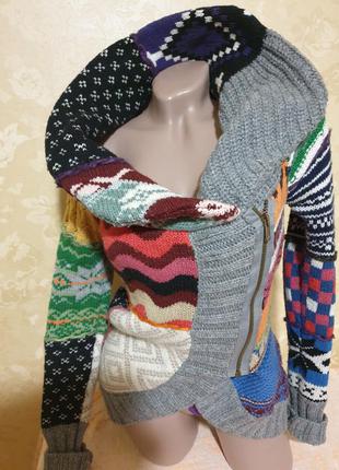 Оригинальная яркая эксклюзивная кофта свитер на замке