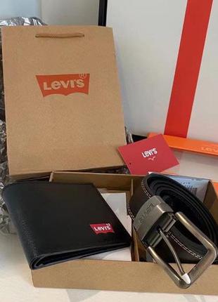 Чоловічий подарунковий набір levi's двосторонній ремінь і гаманець l5020