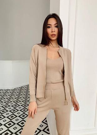 Стильний костюм 3-ка 42-44