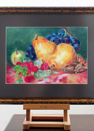 Картина фрукты и орехи на мраморном столе