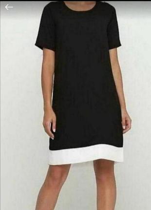 Красивое черное платье