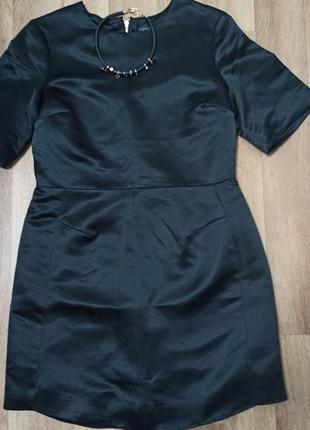 Черное коктельное платье