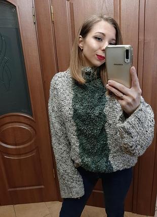Теплий светр ручна в'язка