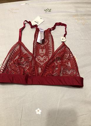 Бюстгальтер