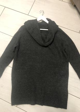 Стильний великий светр р 52-54