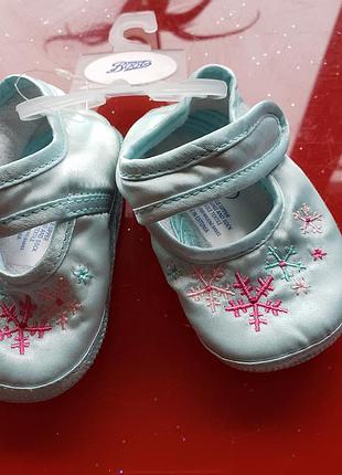 Boots новорічні дитячі для дівчинки 10 см устілка блакитні зі сніжинками 3-6-9 м нові2 фото