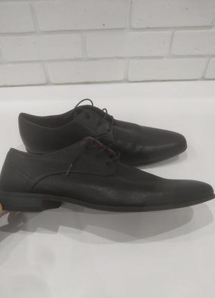 Чоловічі черыне туфлі burton